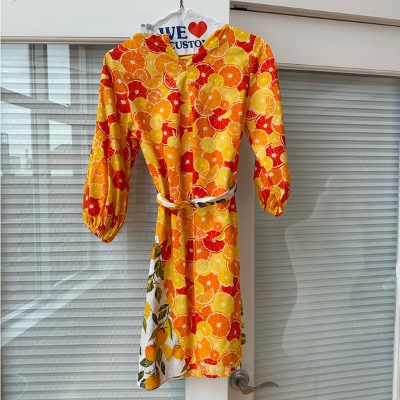 Never Fully Dressed - Picture 6 of 7